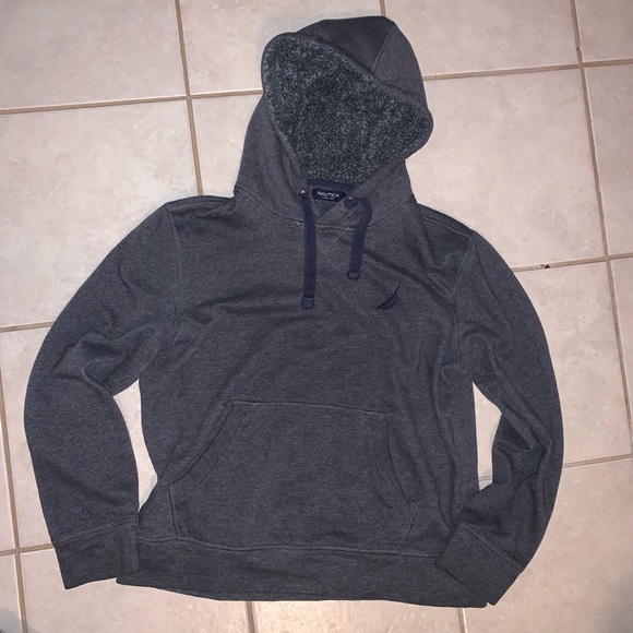 Nautica - Picture 1 of 3